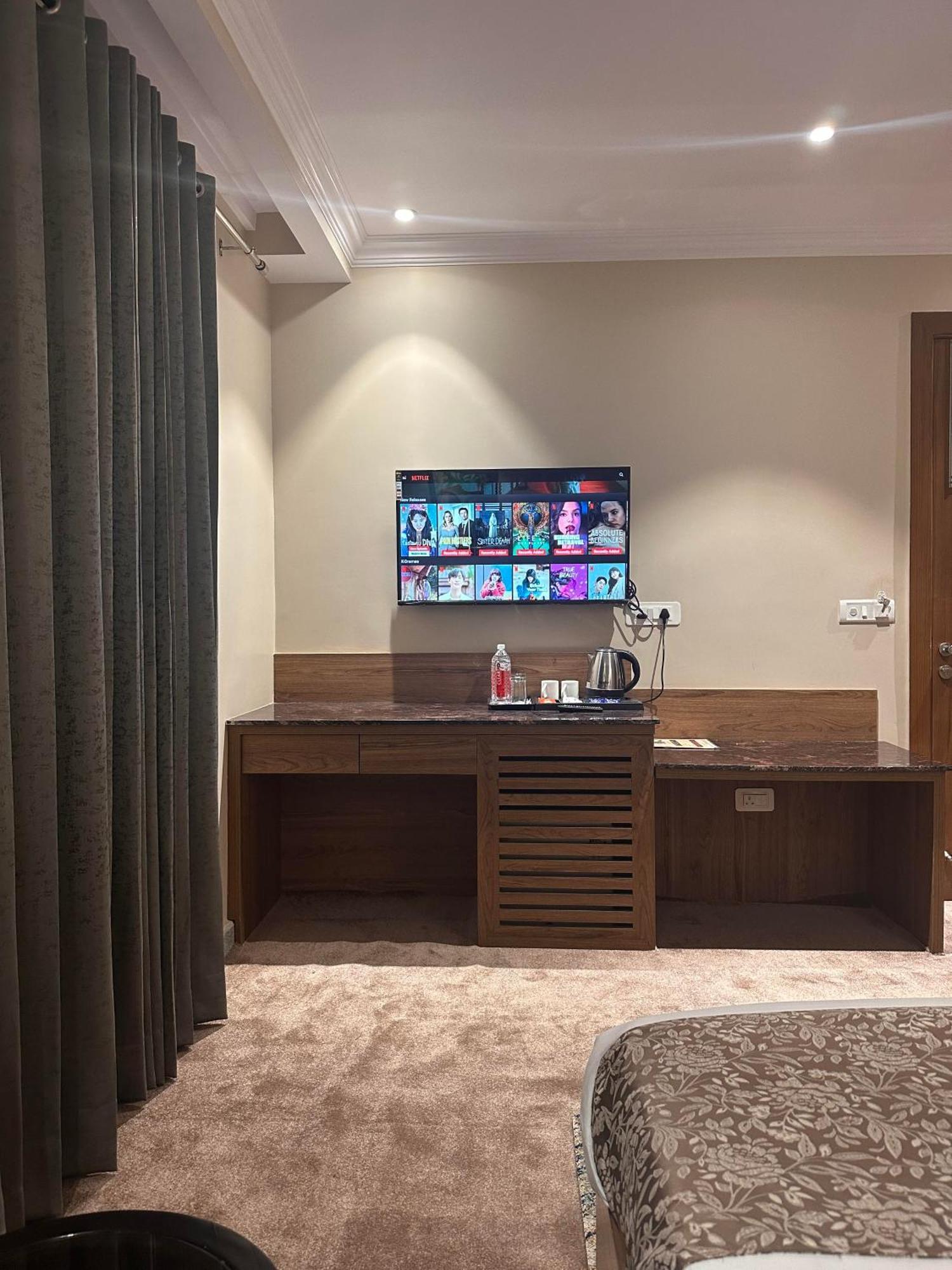 Highlands Hotel ริชิเคช ภายนอก รูปภาพ